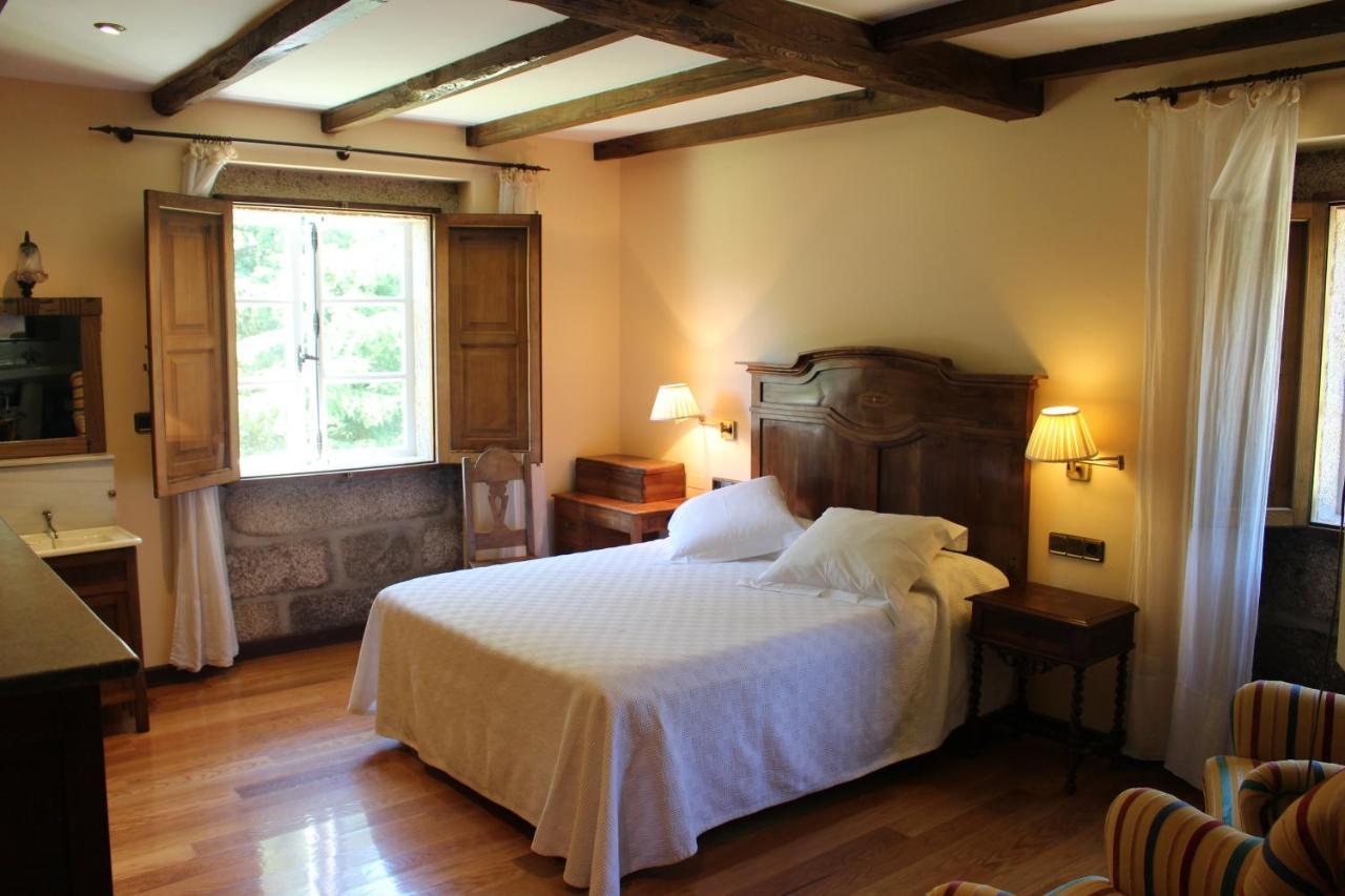 Maison d'hôtes Casa Grande De Soutullo à Coles Extérieur photo